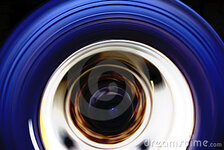 truck-wheel-motion-blur-6835015.jpg