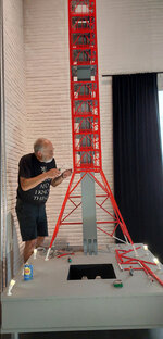 Lut05small.jpg