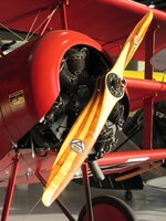 Fokker DR.I engine 06.jpg
