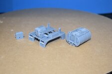 Tank parts 1.jpg