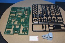 Sprues 1.jpg
