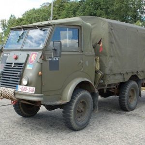 Media 'Renault Goelette' in album 'Wings 'n Wheels 2018'